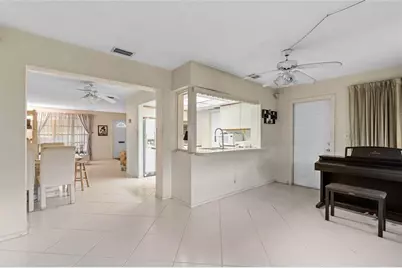 5702 NW 47th Ln, Tamarac, FL 33319 - Photo 23