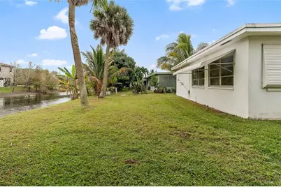 5702 NW 47th Ln, Tamarac, FL 33319 - Photo 29