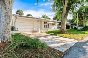 5702 NW 47th Ln, Tamarac, FL 33319 - Photo 3