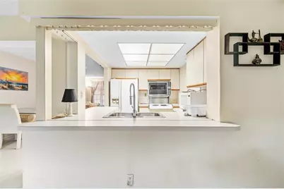 5702 NW 47th Lane, Tamarac, FL 33319 - Photo 25