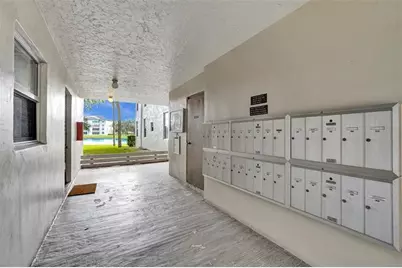 9440  Poinciana Pl, Unit #101, Davie, FL 33324 - Photo 25