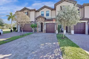 5327 Santa Maria Ave, Boynton Beach, FL 33436 - Photo 1