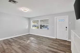 8845 NW 14th St, Plantation, FL 33322 - Photo 7