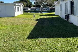 8845 NW 14th St, Plantation, FL 33322 - Photo 57