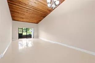 8354 NW 37th St, Sunrise, FL 33351 - Photo 7