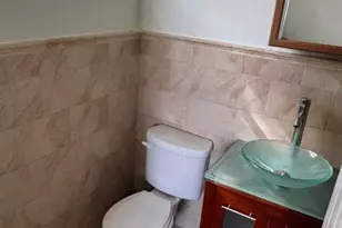 1042 Foster Rd, Hallandale Beach, FL 33009 - Photo 5