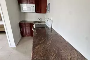 1042 Foster Rd, Hallandale Beach, FL 33009 - Photo 3