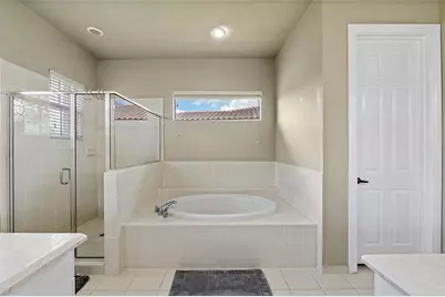 8244 NW 107th Ter, Parkland, FL 33076 - Photo 9