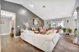 1221 SW 59th Ave, Plantation, FL 33317 - Photo 3