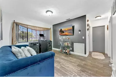 1221 SW 59th Ave, Plantation, FL 33317 - Photo 13