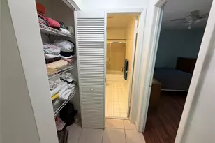 6711 S Parkway Dr, Pompano Beach, FL 33068 - Photo 13