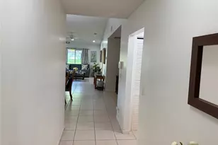 6711 S Parkway Dr, Pompano Beach, FL 33068 - Photo 9