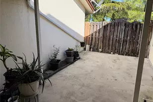 6711 S Parkway Dr, Pompano Beach, FL 33068 - Photo 25