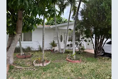 4907 NW 44th Ter, Tamarac, FL 33319 - Photo 1