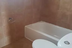 717 NE 10th Ave, Hallandale Beach, FL 33009 - Photo 7