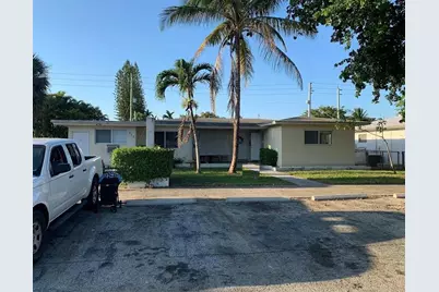 717 NE 10th Ave, Unit #3, Hallandale Beach, FL 33009 - Photo 1