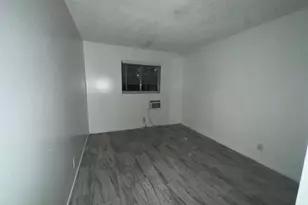 2220 Hayes St, Hollywood, FL 33020 - Photo 5