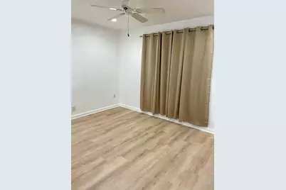 801 NE 36th St, Oakland Park, FL 33334 - Photo 3