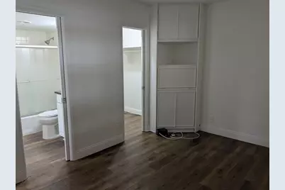 815  Middle River Dr, Unit #215, Fort Lauderdale, FL 33304 - Photo 11