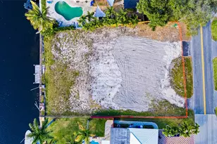 2501 Middle River Dr, Fort Lauderdale, FL 33305 - Photo 23