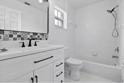 2351 NW  138 Dr, Sunrise, FL 33323 - Photo 21