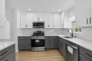 2351 NW 138th Dr, Sunrise, FL 33323 - Photo 11