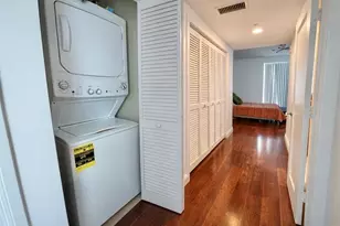 7280 SW 90th St, Miami, FL 33156 - Photo 9