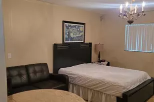 43A SE 15th St, Dania Beach, FL 33004 - Photo 11