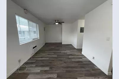 1958  McKinley St, Unit #8, Hollywood, FL 33020 - Photo 5