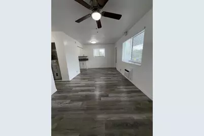 1958  McKinley St, Unit #8, Hollywood, FL 33020 - Photo 7