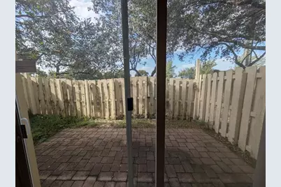 2851 W Prospect Rd, Unit #701, Tamarac, FL 33309 - Photo 27