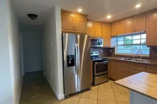 7871 NW 181st St, Hialeah, FL 33015 - Photo 15