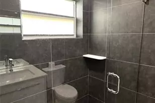 853 SE 4th Ct, Deerfield Beach, FL 33441 - Photo 5