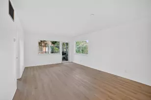 119 NE 19th Ct, Wilton Manors, FL 33305 - Photo 3