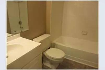 9999 Summerbreeze Drive #910, Sunrise, FL 33322 - Photo 7