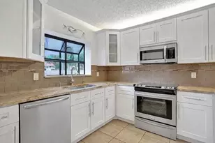 903 Congressional Way, Deerfield Beach, FL 33442 - Photo 13