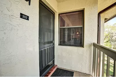 7673  Tahiti Ln, Unit #202, Lake Worth, FL 33467 - Photo 5