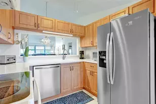 7673 Tahiti Ln, Lake Worth, FL 33467 - Photo 13