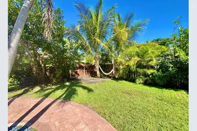 949  Van Buren St, Hollywood, FL 33019 - Photo 5