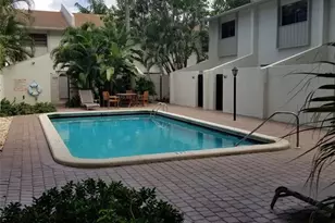 575 NE 7th Ave, Fort Lauderdale, FL 33301 - Photo 3