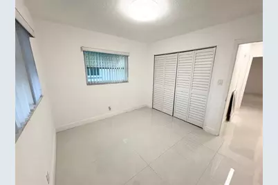 5719 NW 86th Ave, Tamarac, FL 33321 - Photo 5