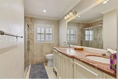 16686  Golfview Dr, Weston, FL 33326 - Photo 9