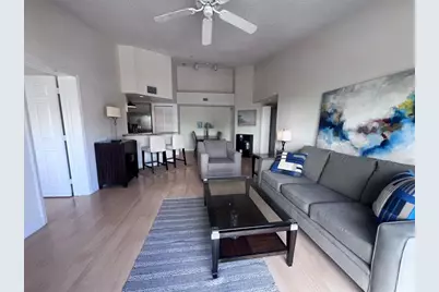 2021 SE 10th Ave, Unit #219, Fort Lauderdale, FL 33316 - Photo 3