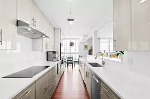 715 Bayshore Dr, Fort Lauderdale, FL 33304 - Photo 15