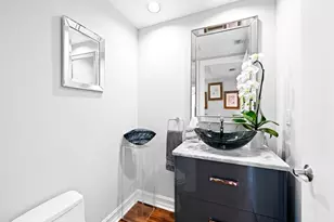 715 Bayshore Dr, Fort Lauderdale, FL 33304 - Photo 35