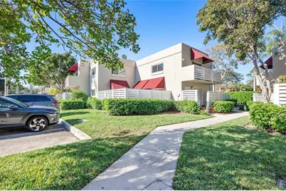 565 NW 98th Ave, Unit #565, Plantation, FL 33324 - Photo 1