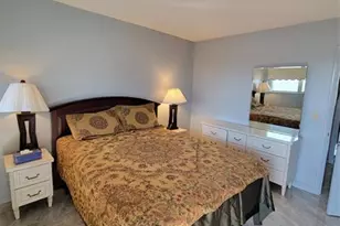 800 SW 11th Ave, Hallandale Beach, FL 33009 - Photo 17