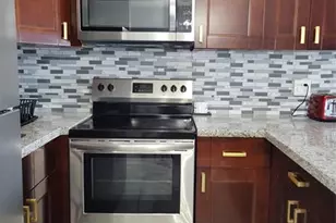 800 SW 11th Ave, Hallandale Beach, FL 33009 - Photo 3