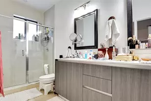 542 SW 91st Ct, Miami, FL 33174 - Photo 25