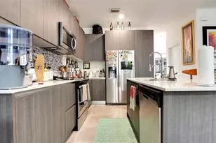 542 SW 91st Ct, Miami, FL 33174 - Photo 5